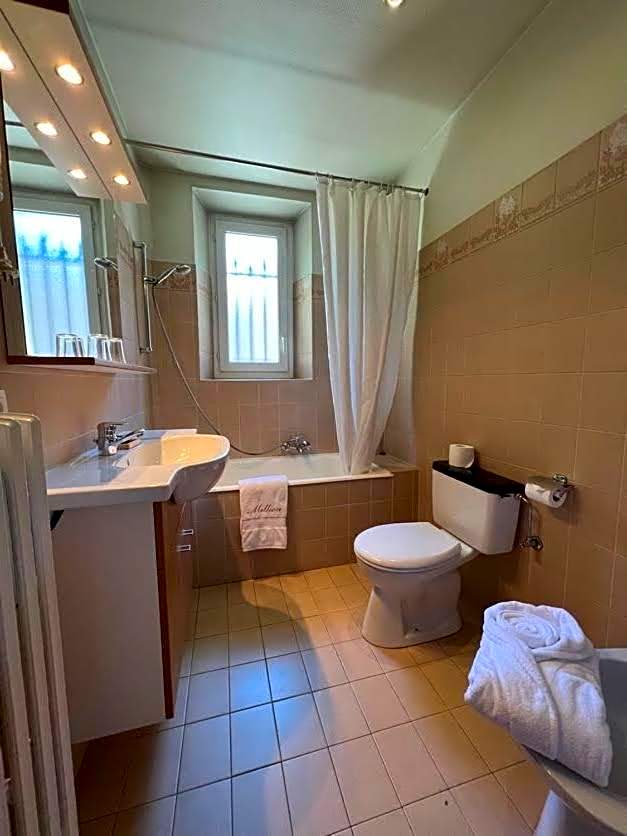 Hôtel Restaurant Million