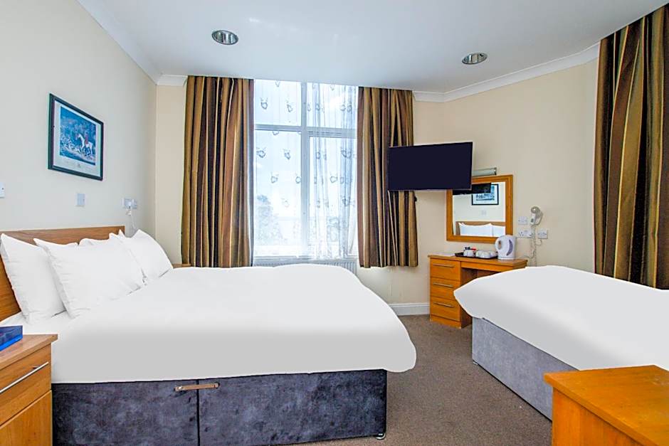 Russel Court Hotel Bournemouth Central