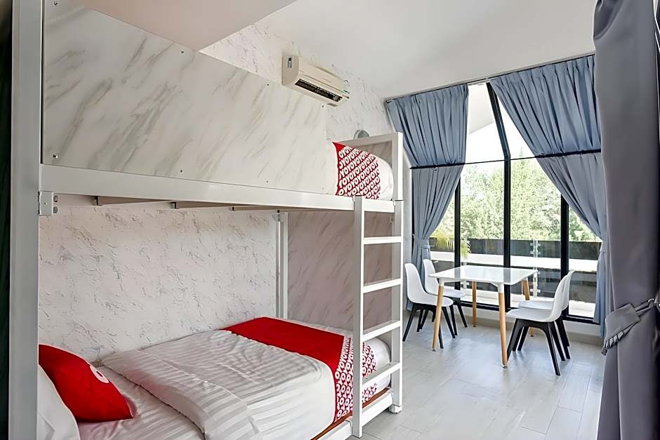 OYO 394 Nana Beach Cha Am