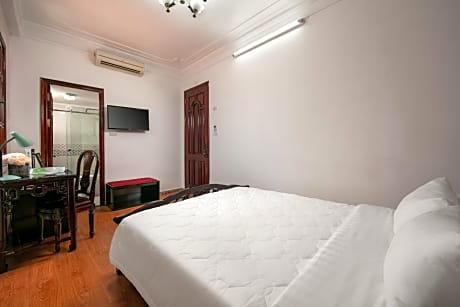 Basement Double Room