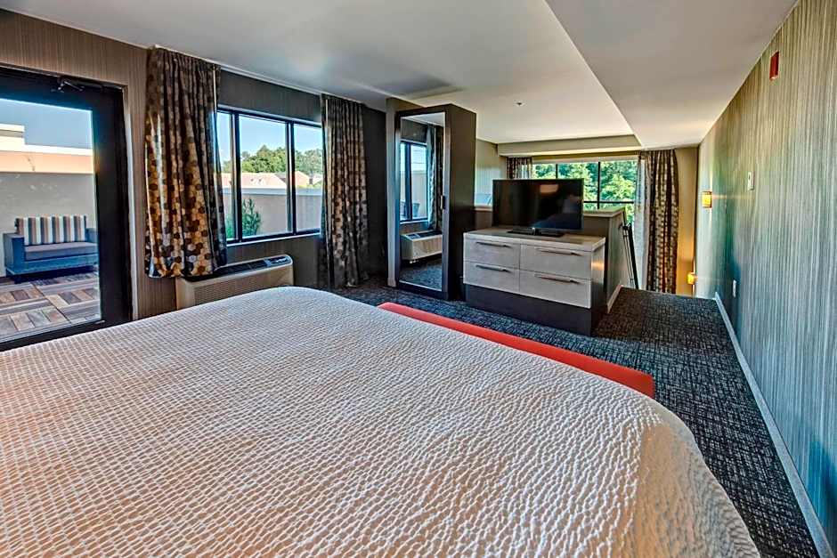 Courtyard by Marriott Oxford