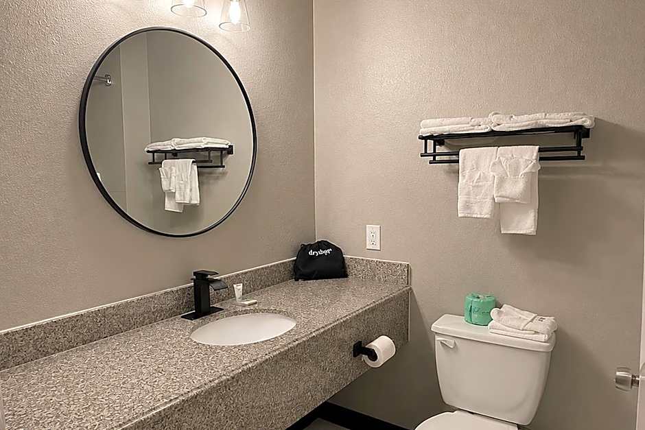 Super 8 by Wyndham Brenham TX