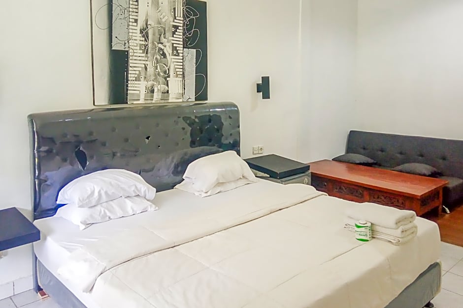 Urbanview Hotel Anna Kuta Inn Bali