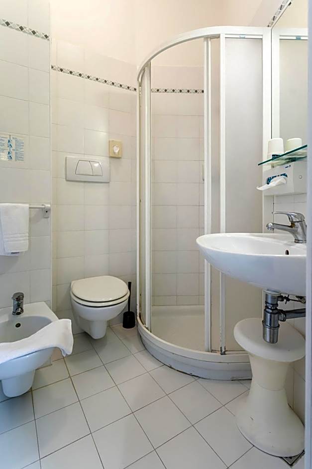 Hotel Airone