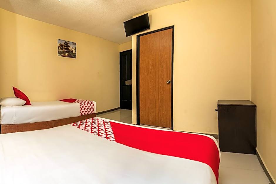 OYO Hotel Bugambilia San Luis Potosi