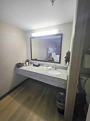 Suite with One Double Bed Kitchenette Non-Smoking