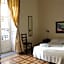 Aloi Rooms