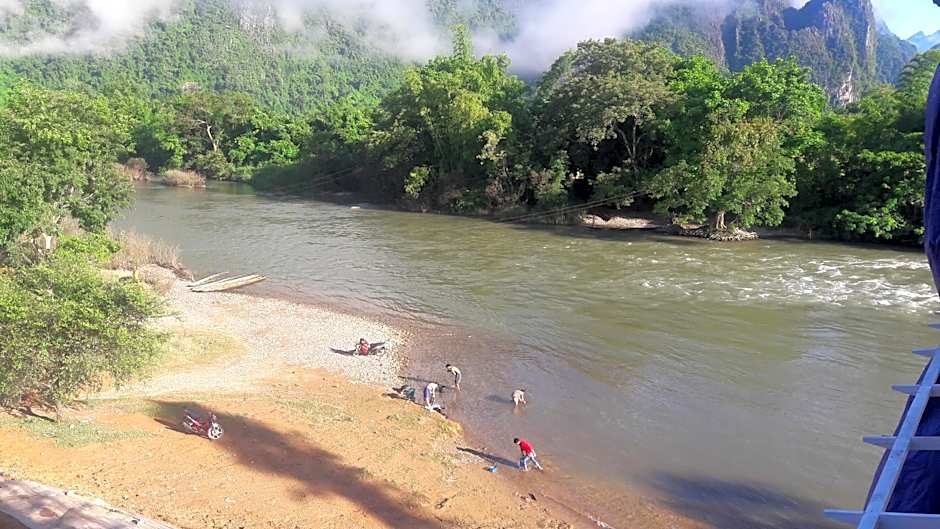 Vang Vieng Eco Lodge