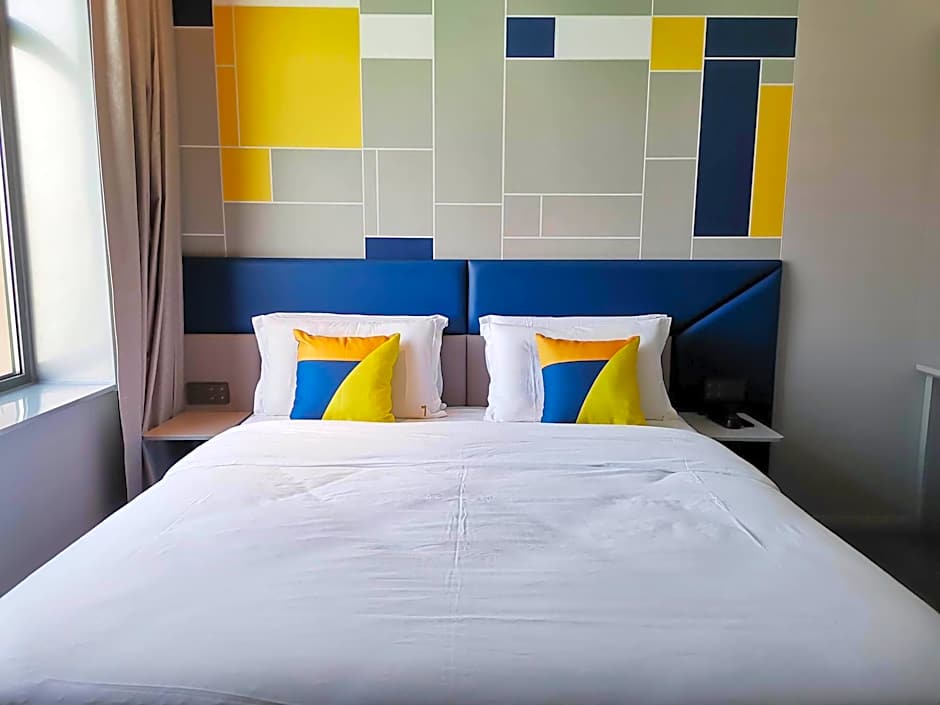 7Days Premium Dalian Airport