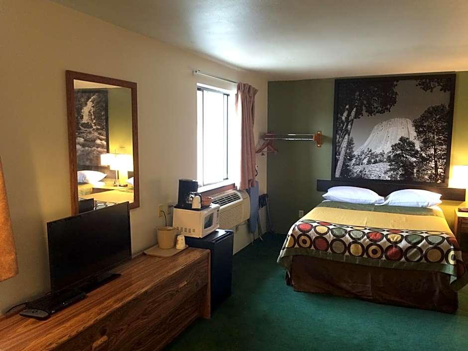 Super 8 by Wyndham Buffalo