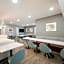 Sonesta Simply Suites Falls Church