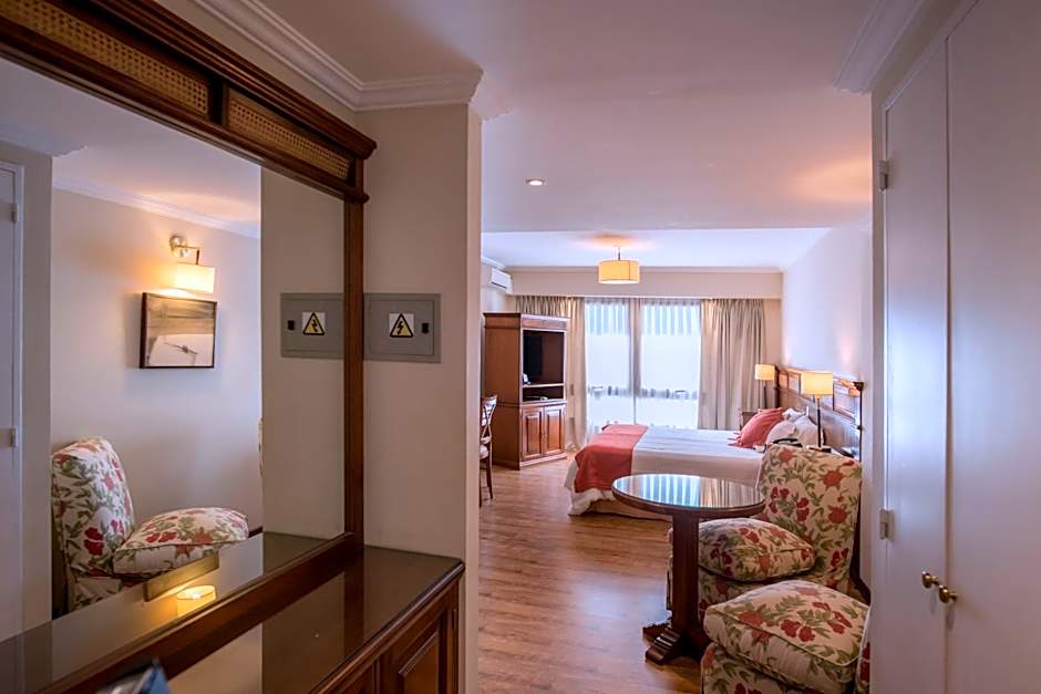 Ayres De Salta Hotel