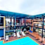 Retro Box Hotel