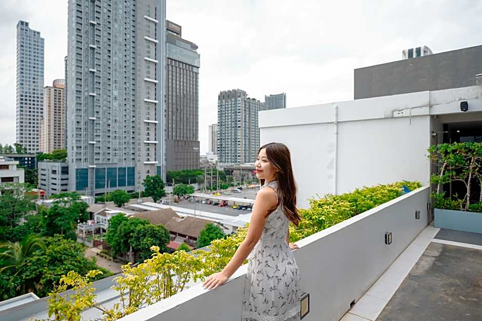 Kokotel Bangkok Sukhumvit 50