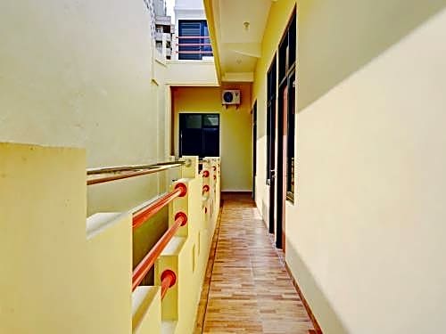 OYO 90286 Prenjak Syariah