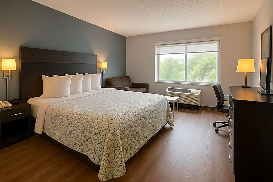 Hometown Inn by Red Roof East Syracuse