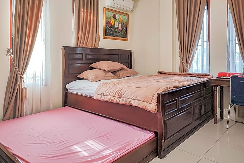 RedDoorz Syariah @ Penginapan Citra Alam 2