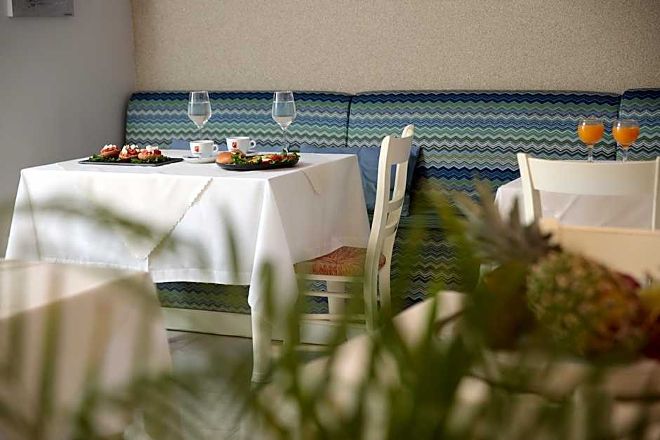 Iria Beach Art Hotel