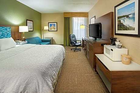 King Room with Sofa Bed - Non-Smoking