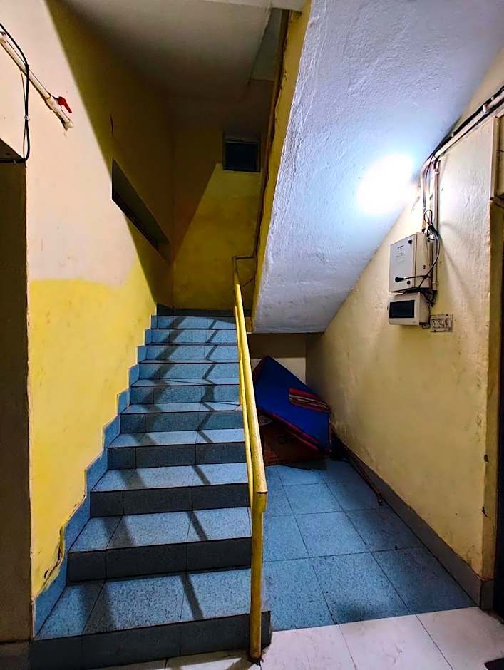 Moon CT Road Puri by Goroomgo – Puri, TX