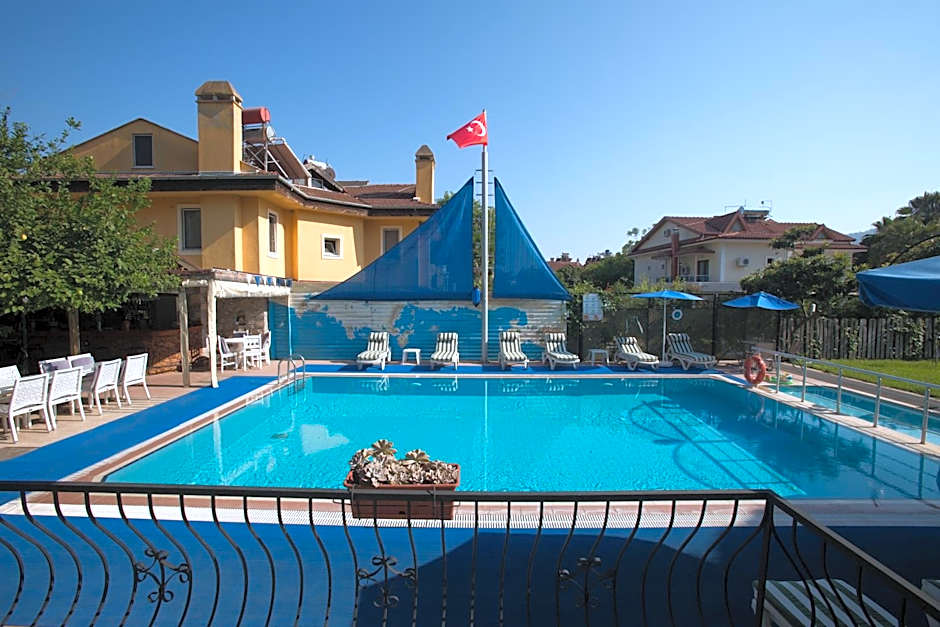 Dedeminn Garden Hotel