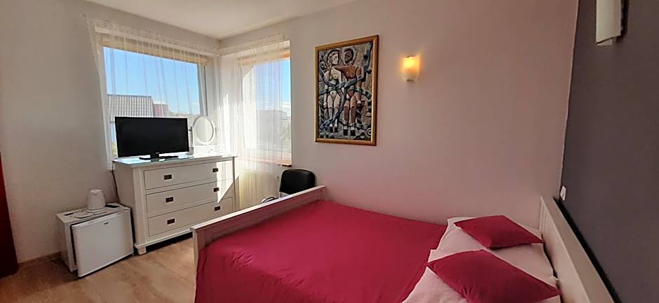 Słoneczny Dom pokoje i apartament na wynajem