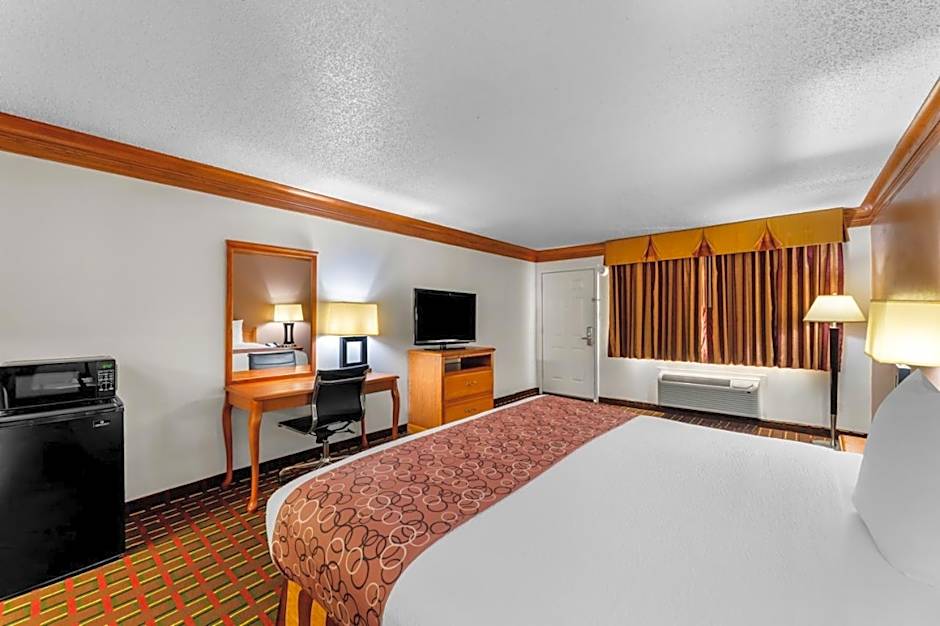 Scottish Inns - Decatur