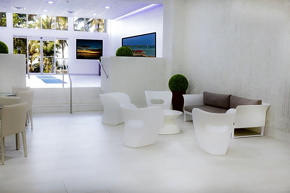 ESJ Beach Hotel
