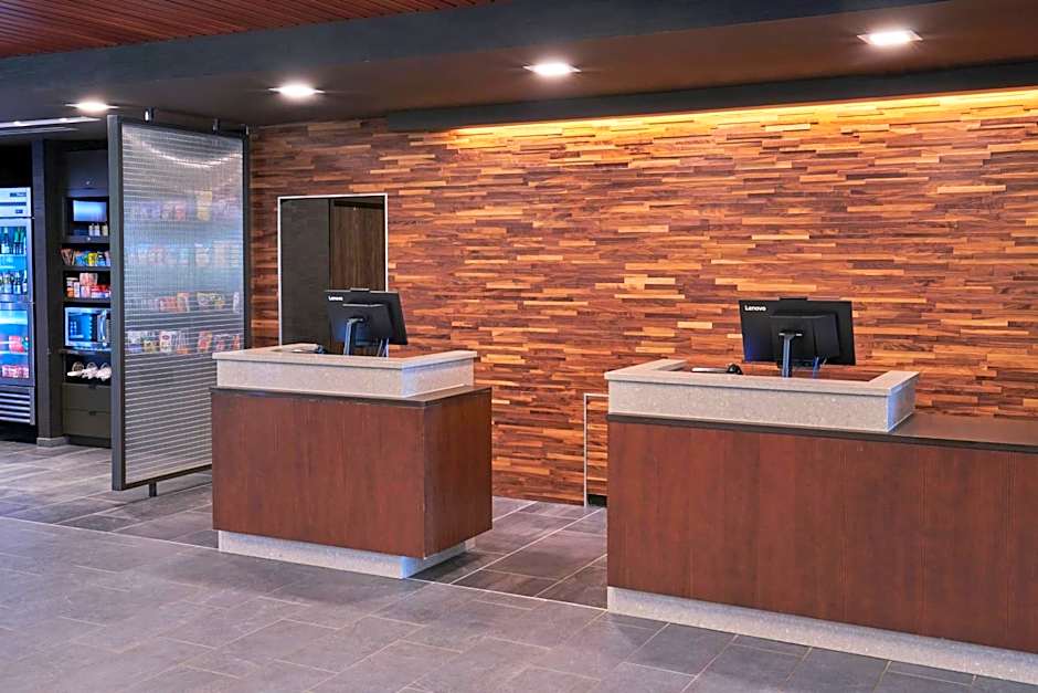 Courtyard by Marriott Petoskey