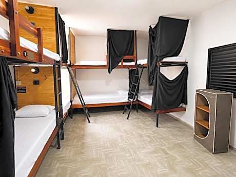 Single Bed in Mixed Dormitory Room