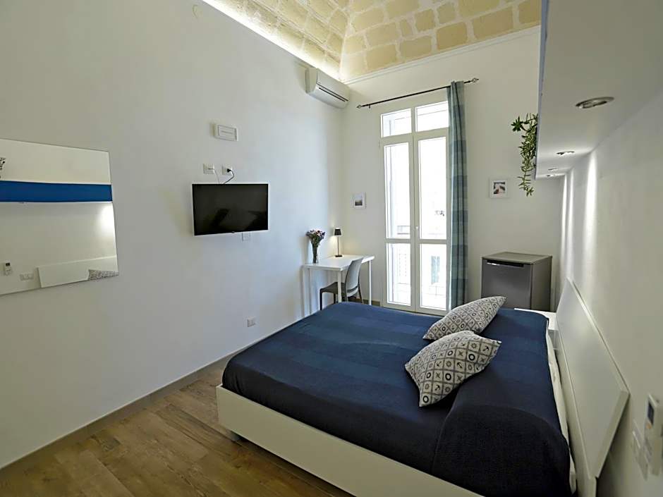 Sea View Teti Rooms & Apts