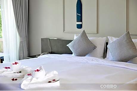 Premier Deluxe Double Room