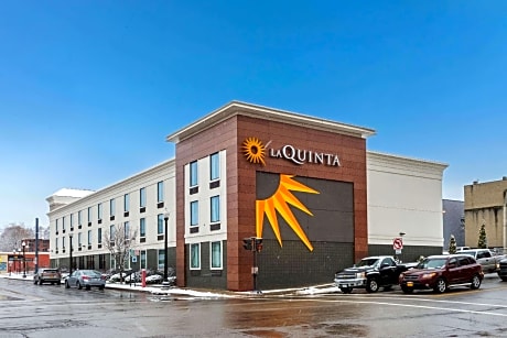 La Quinta by Wyndham Jamestown