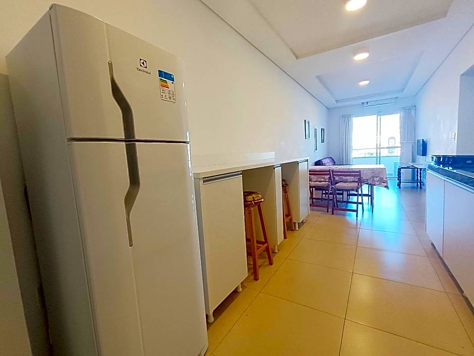 Apartamento Santinho, churrasqueira e ar - INE103