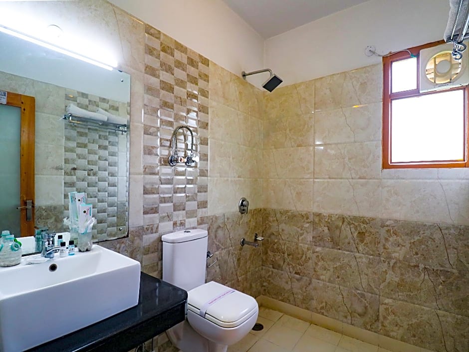 The Byke Neelkanth Hotel