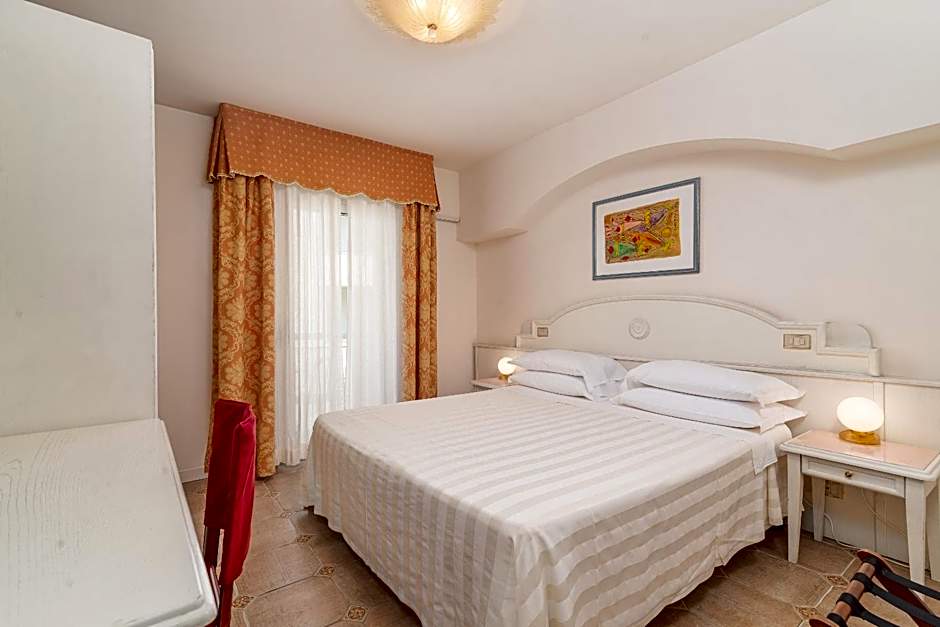 Foto 1 von 4 von Classic 1 Double Bed or 2 Beds