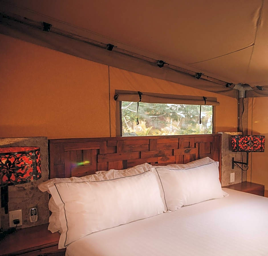Serenity Authentic Glamping Tulum