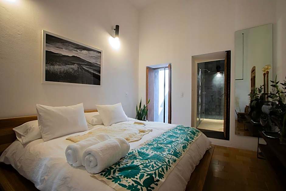 Hotel Sin Nombre