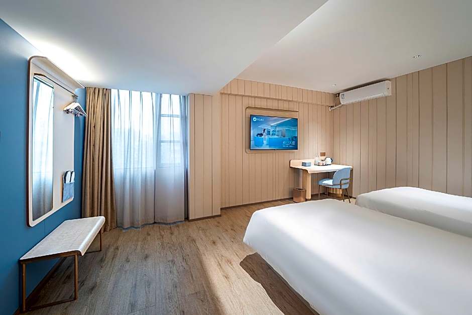 Hanting Hotel Zhuhai Qianshan Mingzhu Nan Road