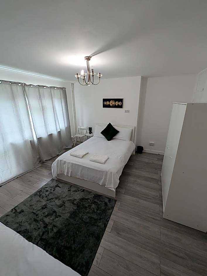 Central London Rooms N1 6RJ