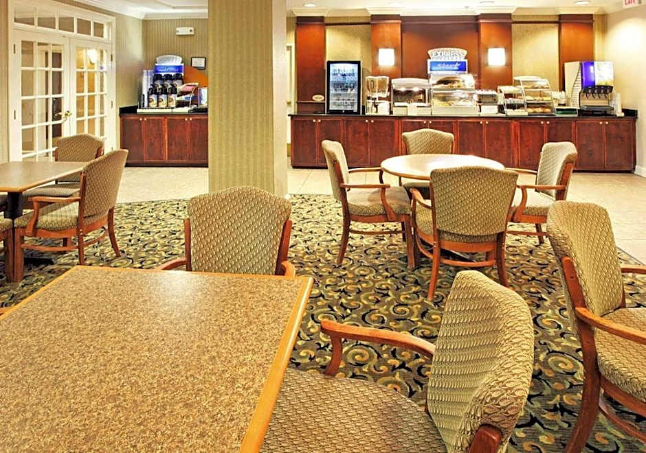 Holiday Inn Express Camden Hotel By IHG