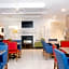Holiday Inn Express Hotel & Suites Bethlehem Airport/Allentown area By IHG