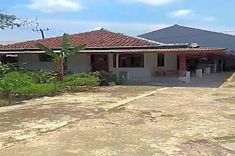 OYO Life 93841 Panorama Dewi