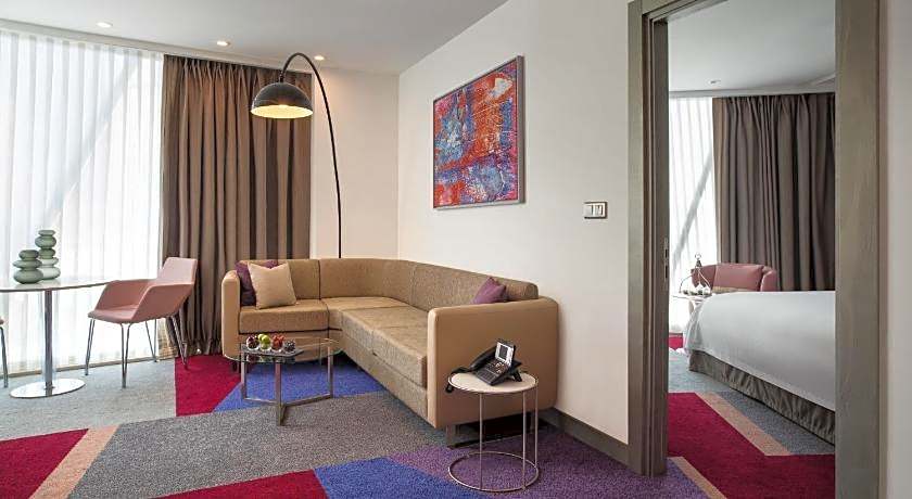 Burgu Arjaan by Rotana