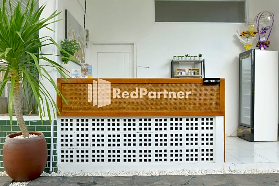 Pringgading Surf Camp Bengkulu Mitra RedDoorz