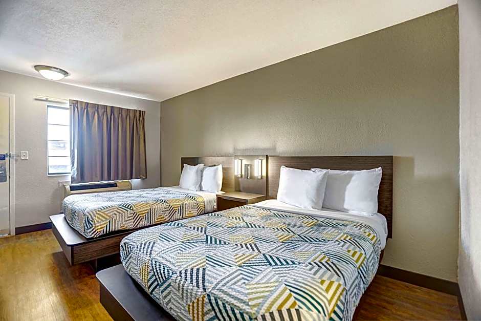 Motel 6-Amarillo, TX - Airport