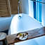 Yacht Boheme Hotel-Boutique Class - Adults Only