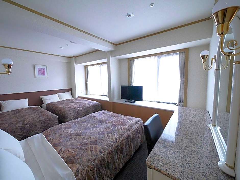 U-Community Hotel