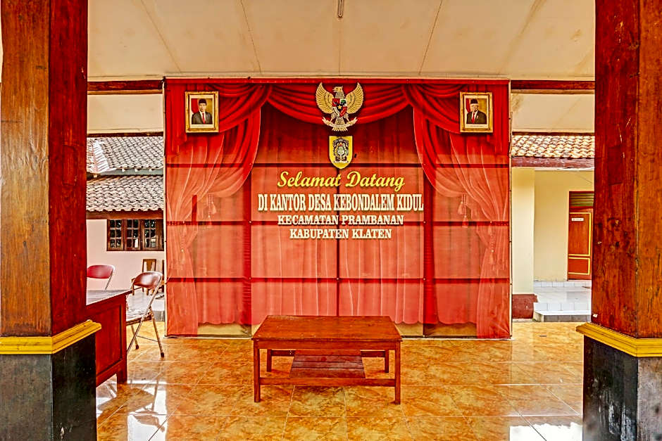 OYO Homes 91054 Desa Wisata Budaya Kebondalem Kidu