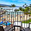 Courtyard by Marriott King Kamehameha's Kona Beach Hotel